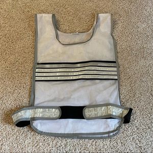 65.‎ Sport line white reflective running vest